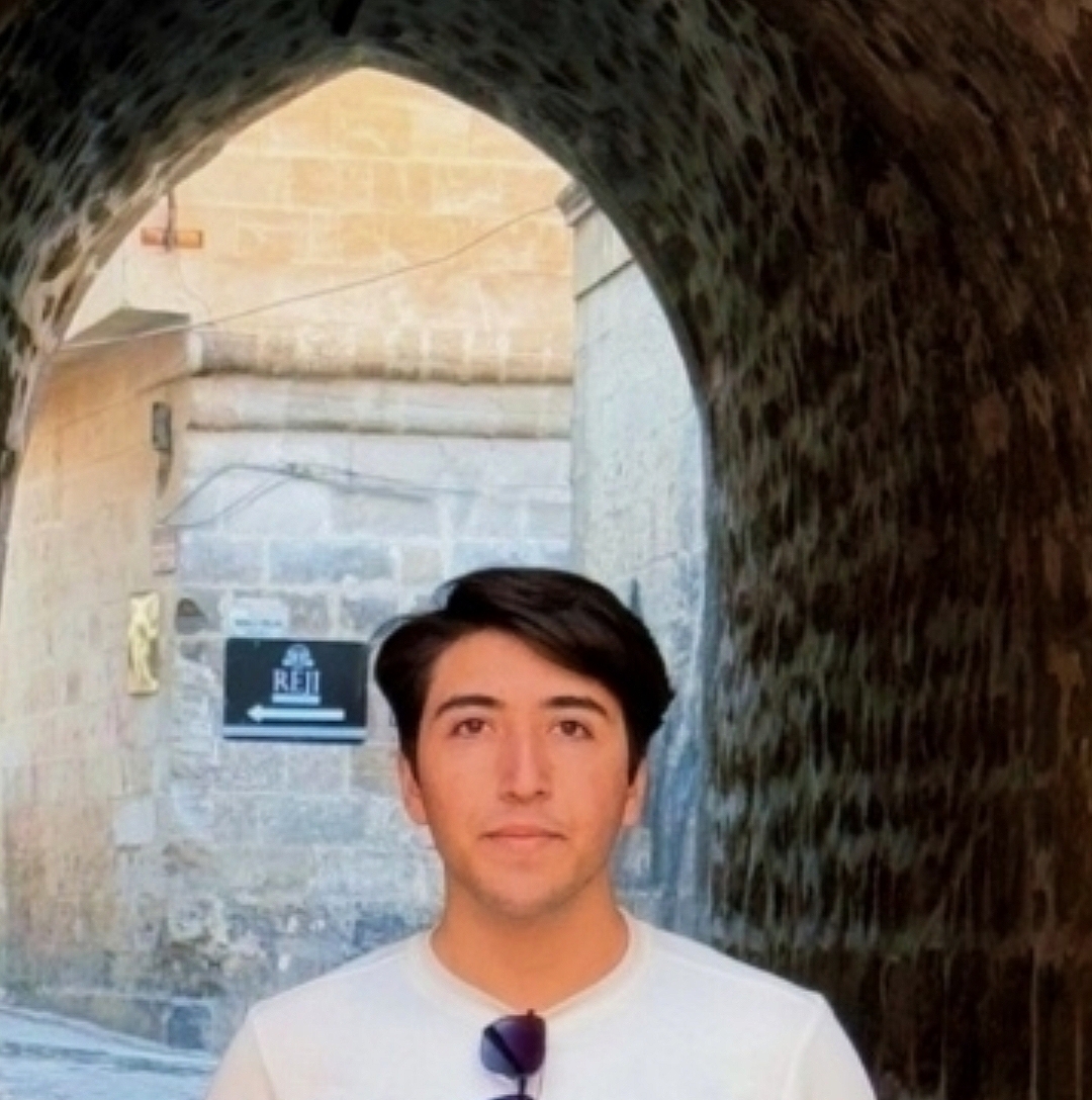 Burak Öksüz