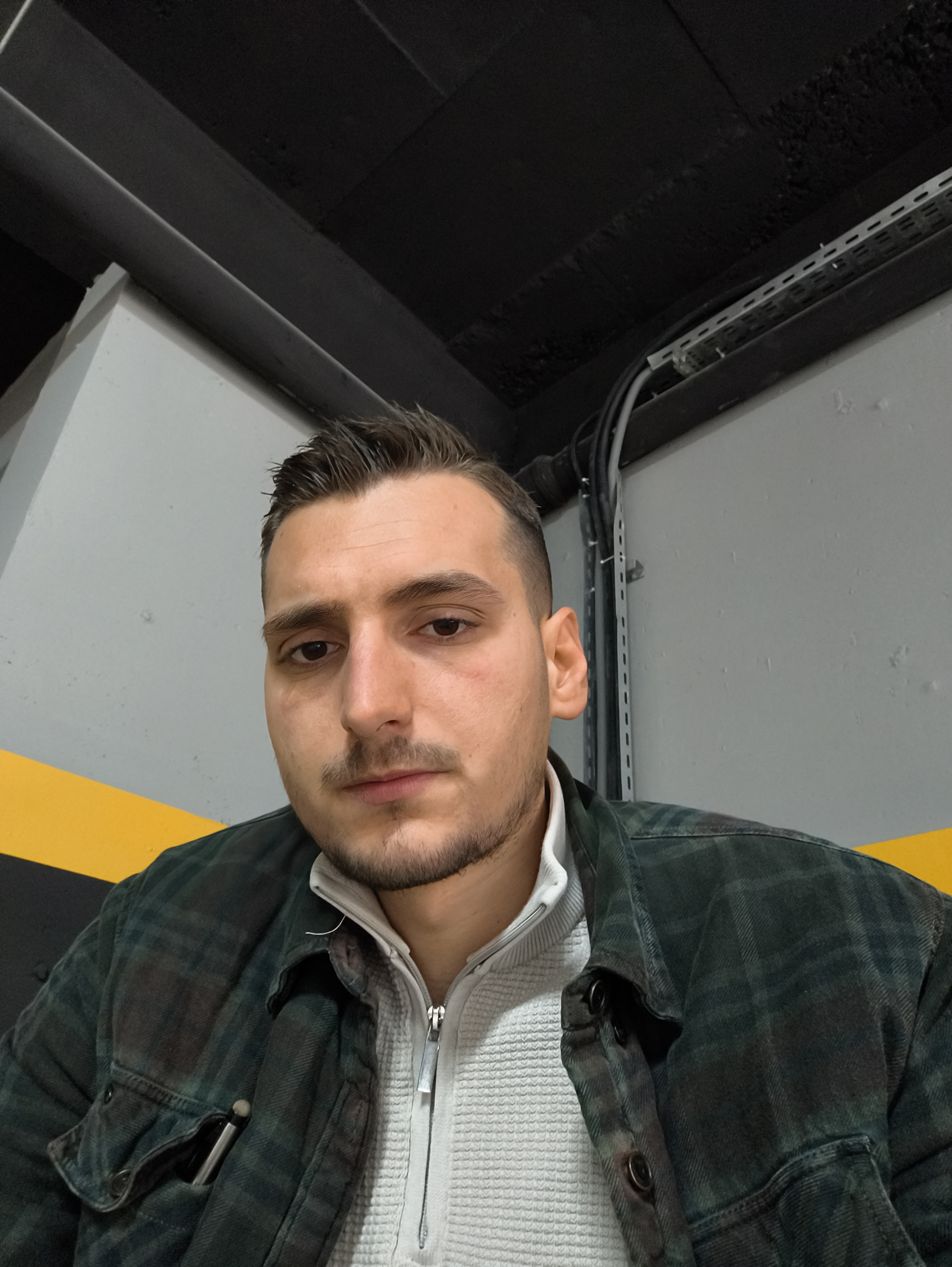 Sinan Özel
