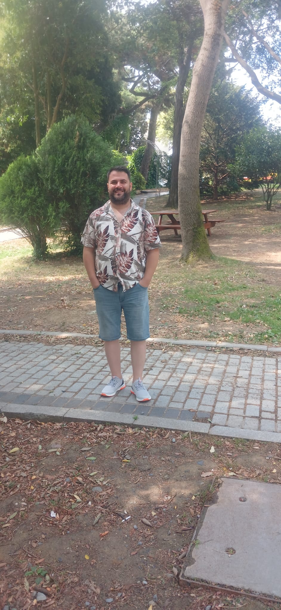 Özgür Koç
