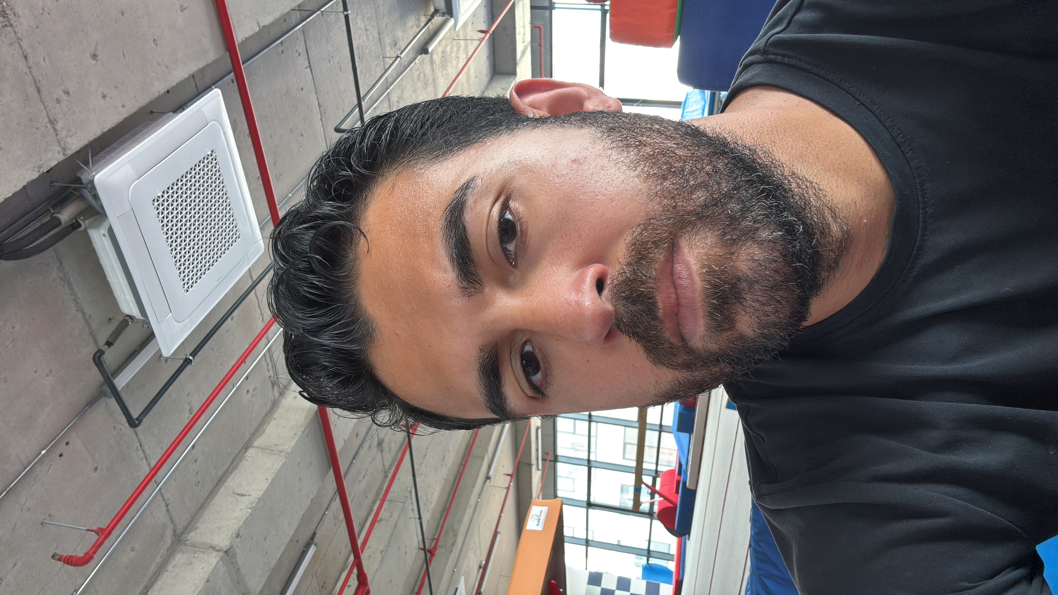 Nazmi Dönmez